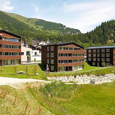 Reka-feriendorf Blatten-belalp מלון