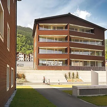Reka-feriendorf Blatten-belalp מלון